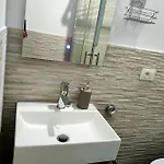 Captain Morgan House Homestay *
