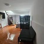 홈스테이 Captain Morgan House *