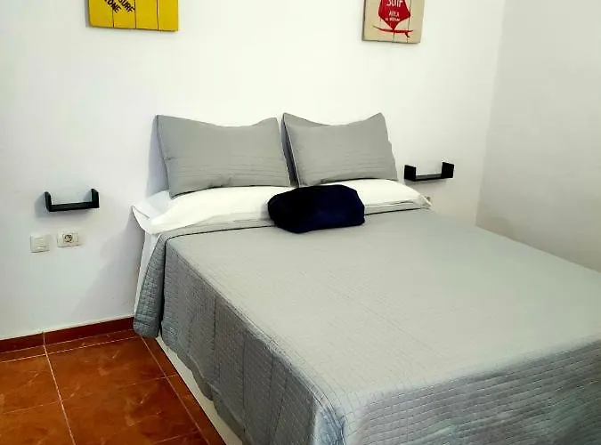 Alloggio in famiglia Captain Morgan House