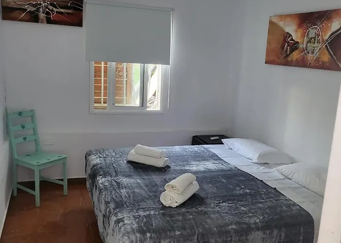 Homestay Captain Morgan House